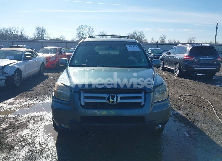 Photo 12 of 2006 Honda Pilot EX-L (VIN 2HKYF18506H524123)