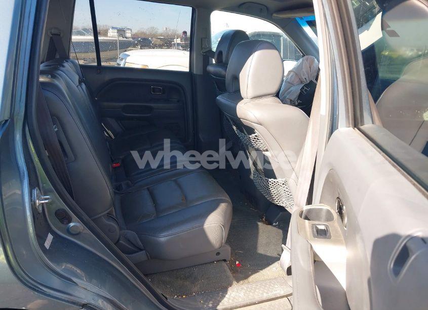 Photo 8 of 2006 Honda Pilot EX-L (VIN 2HKYF18506H524123)