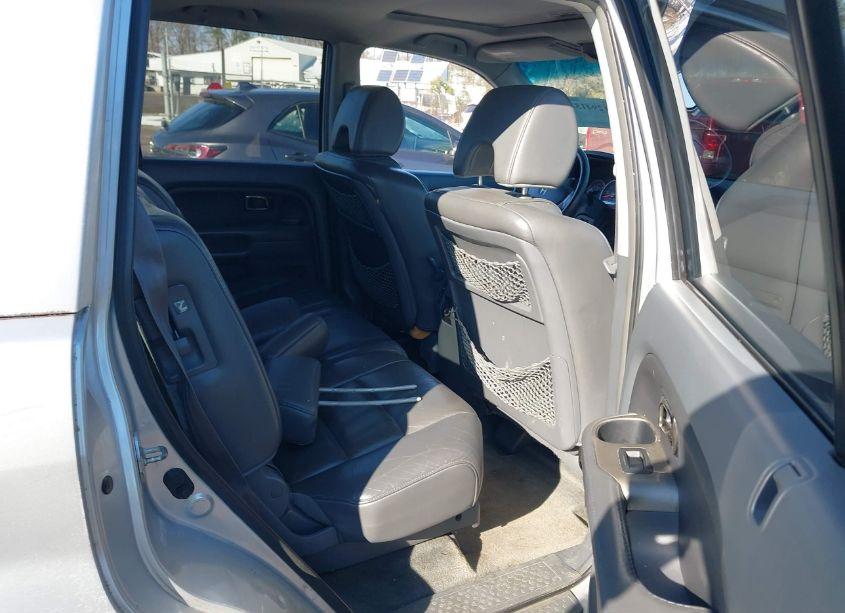 Photo 8 of 2006 Honda Pilot EX-L (VIN 2HKYF18506H524719)