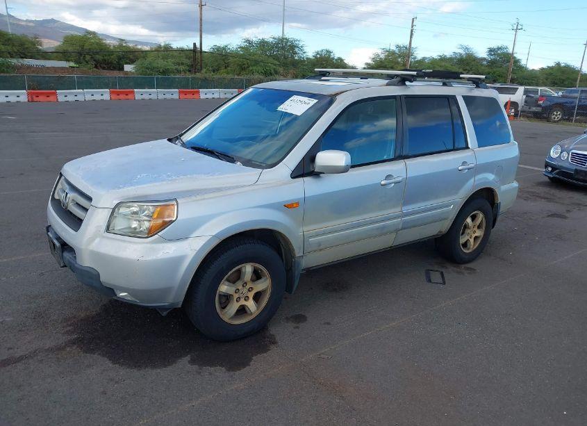 Photo 2 of 2007 Honda Pilot EX-L (VIN 2HKYF18507H508795)