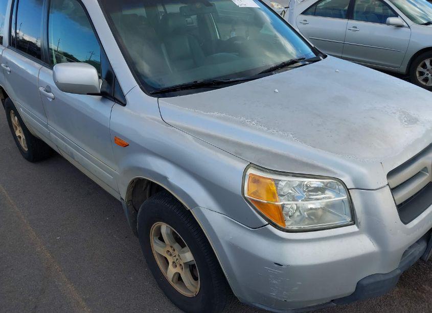 Photo 6 of 2007 Honda Pilot EX-L (VIN 2HKYF18507H508795)