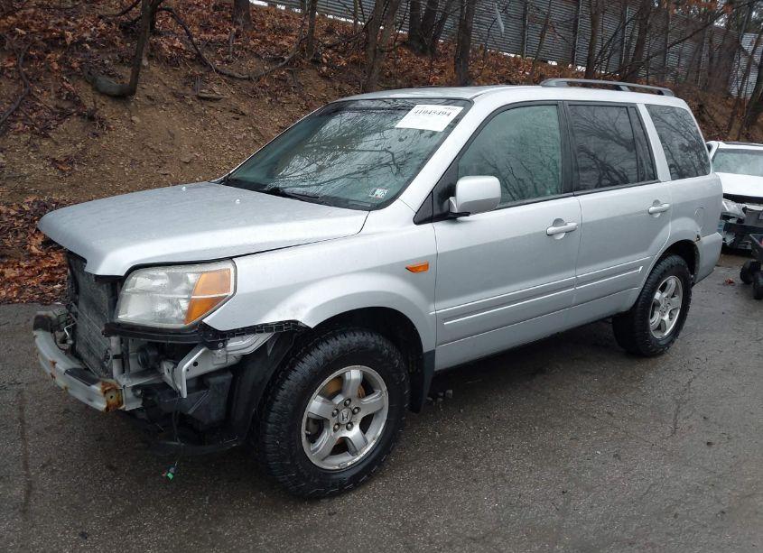 Photo 2 of 2007 Honda Pilot EX-L (VIN 2HKYF18507H522101)