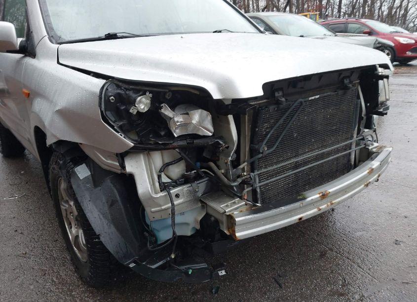 Photo 6 of 2007 Honda Pilot EX-L (VIN 2HKYF18507H522101)