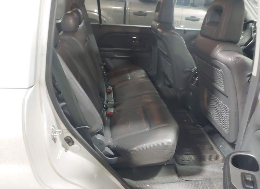 Photo 8 of 2003 Honda Pilot EX-L (VIN 2HKYF18513H005335)