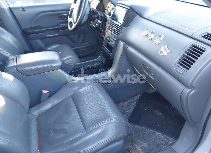 Photo 5 of 2003 Honda Pilot EX-L (VIN 2HKYF18513H505110)