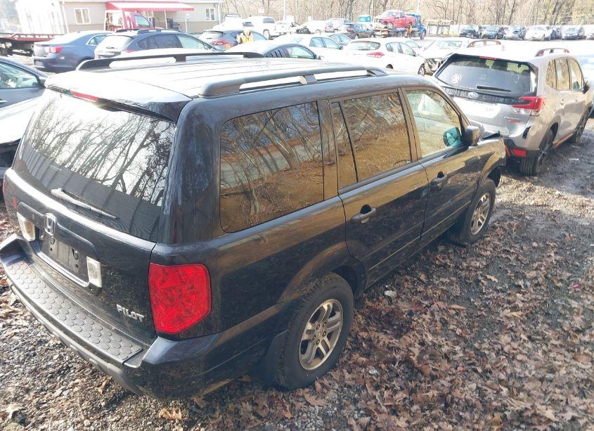 Photo 4 of 2004 Honda Pilot EX-L (VIN 2HKYF18514H570833)