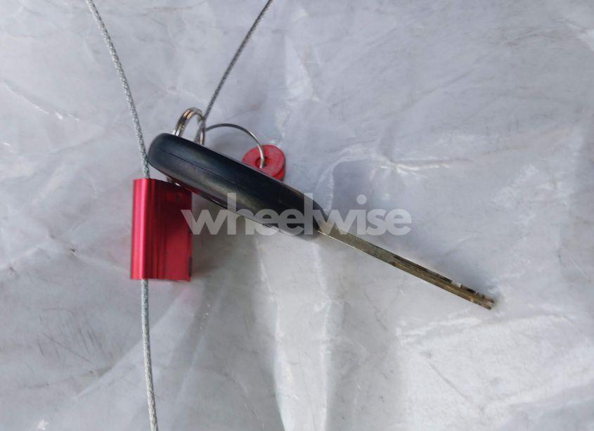 Photo 11 of 2005 Honda Pilot EX-L (VIN 2HKYF18515H573121)