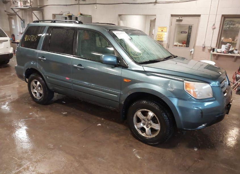 2006 Honda Pilot EX-L (VIN 2HKYF18516H543098) main photo