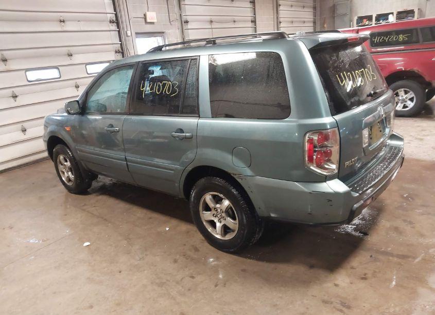 Photo 3 of 2006 Honda Pilot EX-L (VIN 2HKYF18516H543098)