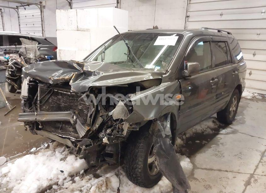 Photo 2 of 2007 Honda Pilot EX-L (VIN 2HKYF18517H524519)