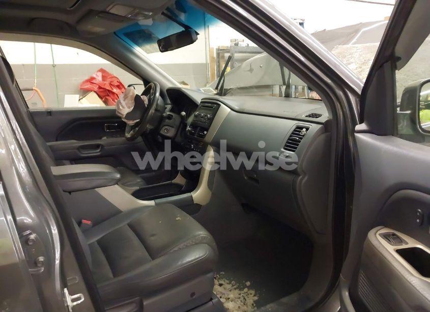 Photo 5 of 2007 Honda Pilot EX-L (VIN 2HKYF18517H524519)