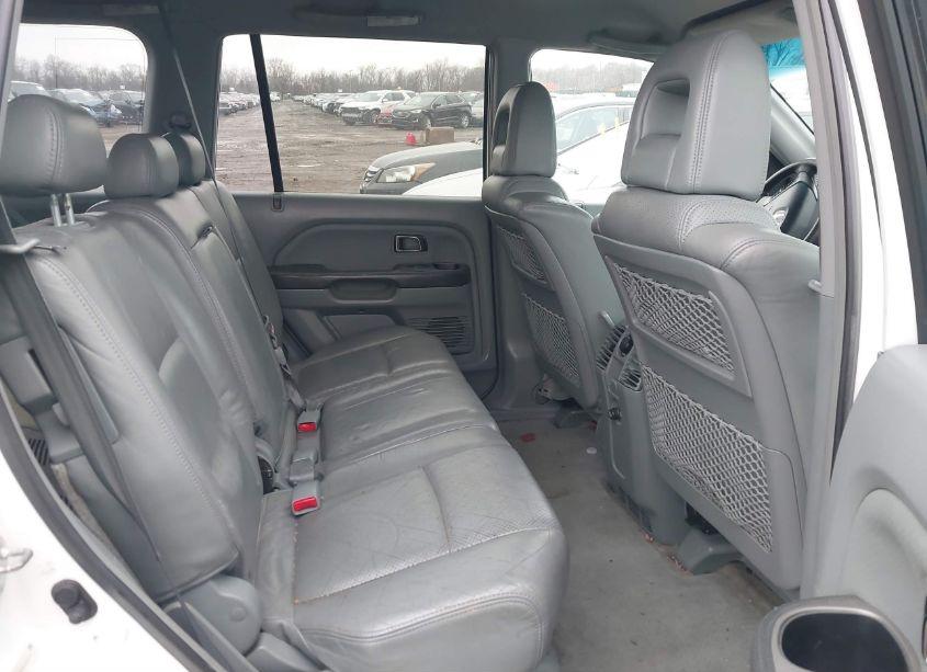 Photo 8 of 2003 Honda Pilot EX-L (VIN 2HKYF18523H592127)