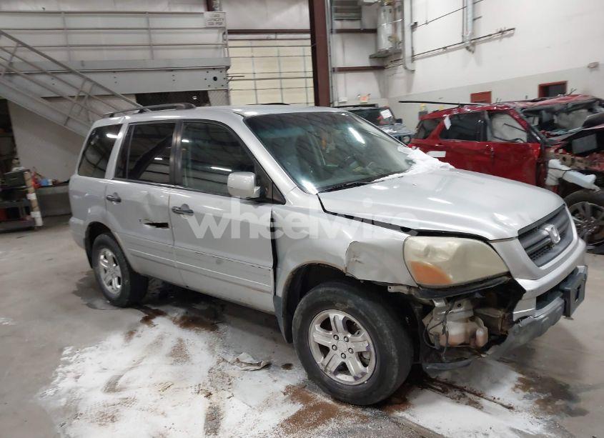 2004 Honda Pilot EX-L (VIN 2HKYF18524H512424) main photo