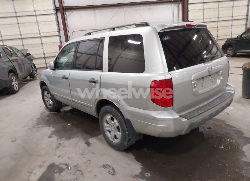 Photo 3 of 2004 Honda Pilot EX-L (VIN 2HKYF18524H512424)