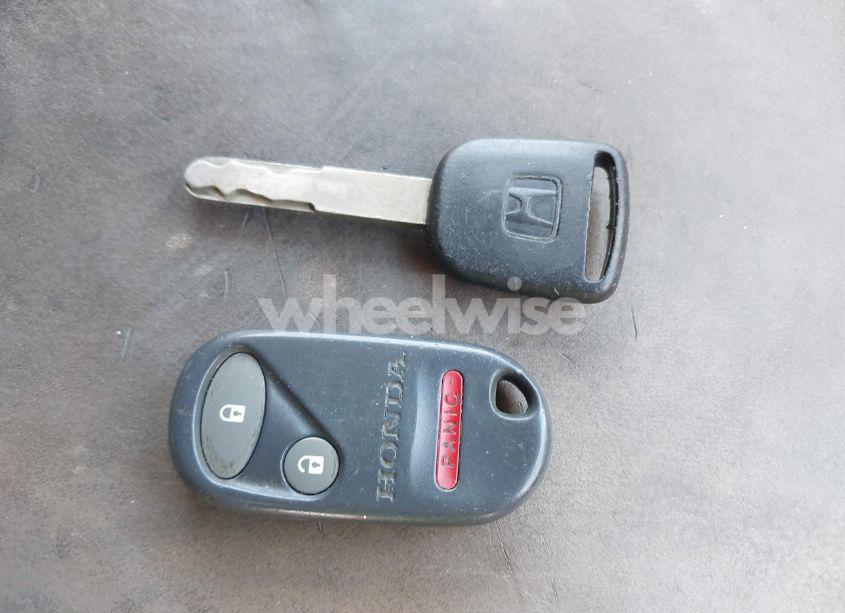 Photo 11 of 2004 Honda Pilot EX-L (VIN 2HKYF18524H546430)