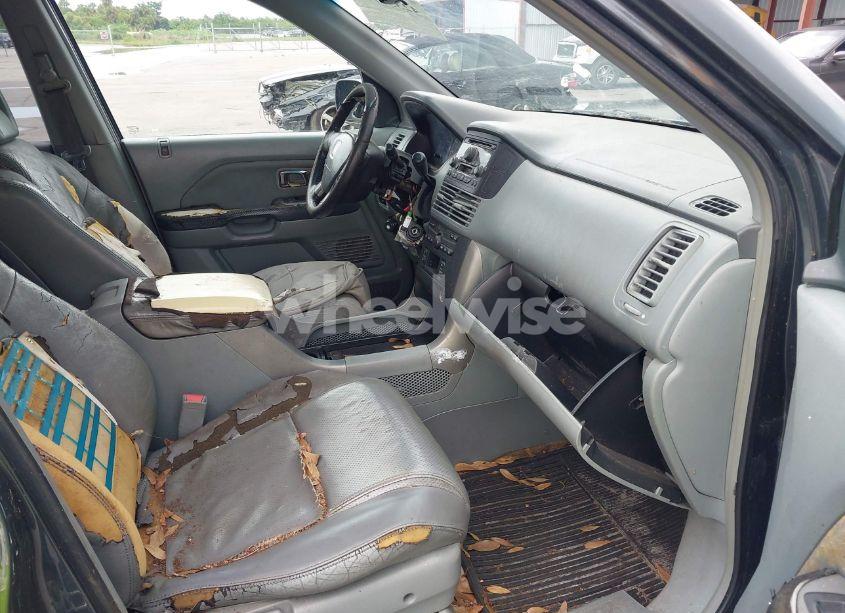 Photo 5 of 2004 Honda Pilot EX-L (VIN 2HKYF18524H564278)