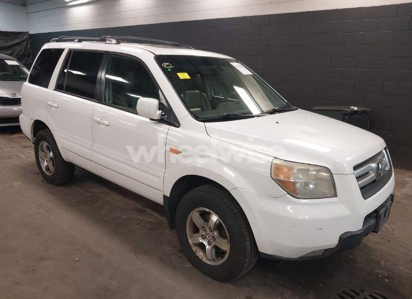 2006 Honda Pilot EX-L (VIN 2HKYF18526H523751) main photo