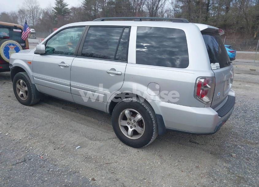 Photo 3 of 2006 Honda Pilot EX-L (VIN 2HKYF18526H563067)