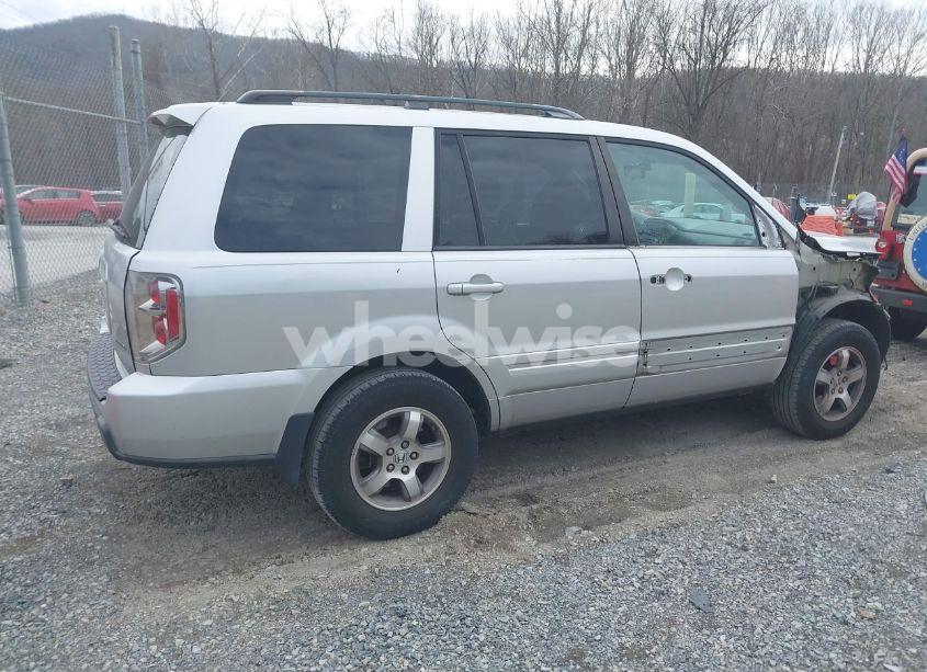 Photo 4 of 2006 Honda Pilot EX-L (VIN 2HKYF18526H563067)