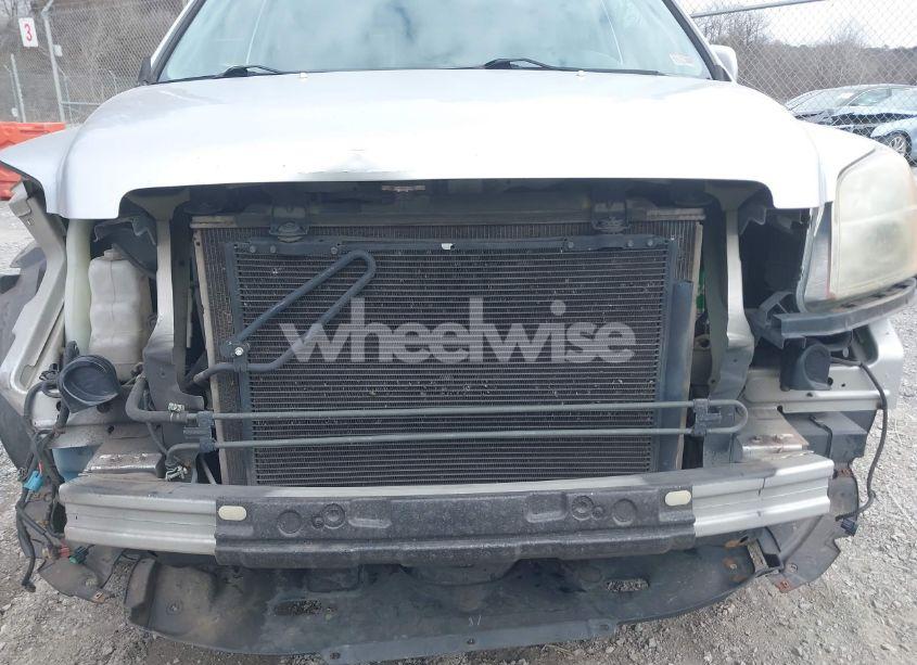 Photo 6 of 2006 Honda Pilot EX-L (VIN 2HKYF18526H563067)