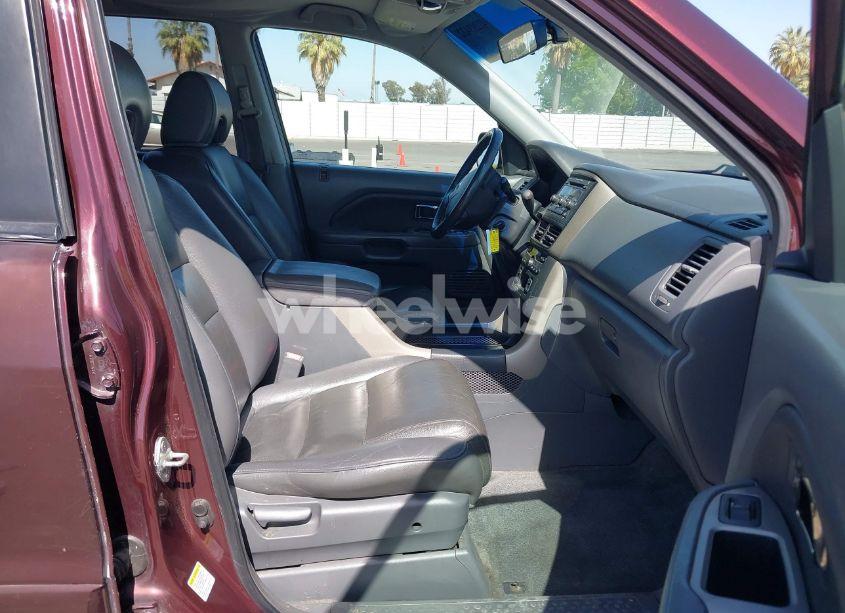 Photo 5 of 2007 Honda Pilot EX-L (VIN 2HKYF18527H505977)