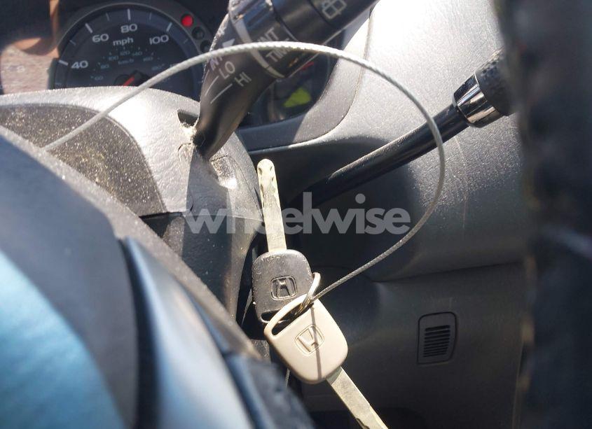 Photo 11 of 2003 Honda Pilot EX-L (VIN 2HKYF18533H000184)