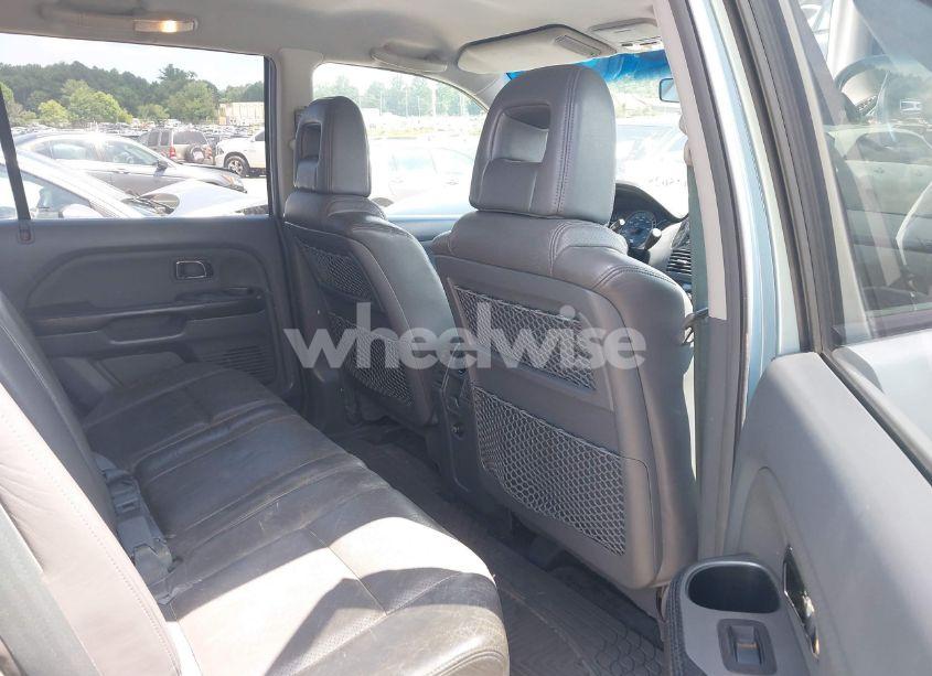 Photo 8 of 2003 Honda Pilot EX-L (VIN 2HKYF18533H000184)