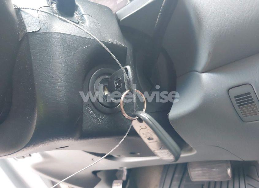 Photo 11 of 2003 Honda Pilot EX-L (VIN 2HKYF18533H599717)