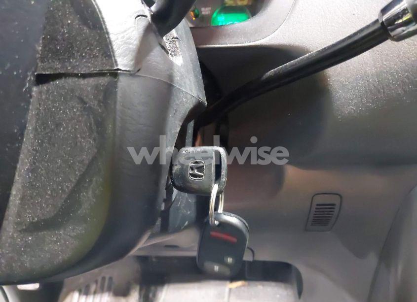 Photo 11 of 2004 Honda Pilot EX-L (VIN 2HKYF18534H579582)