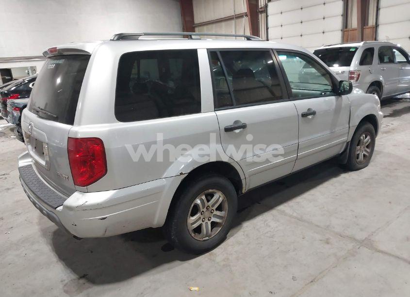 Photo 4 of 2004 Honda Pilot EX-L (VIN 2HKYF18534H579582)