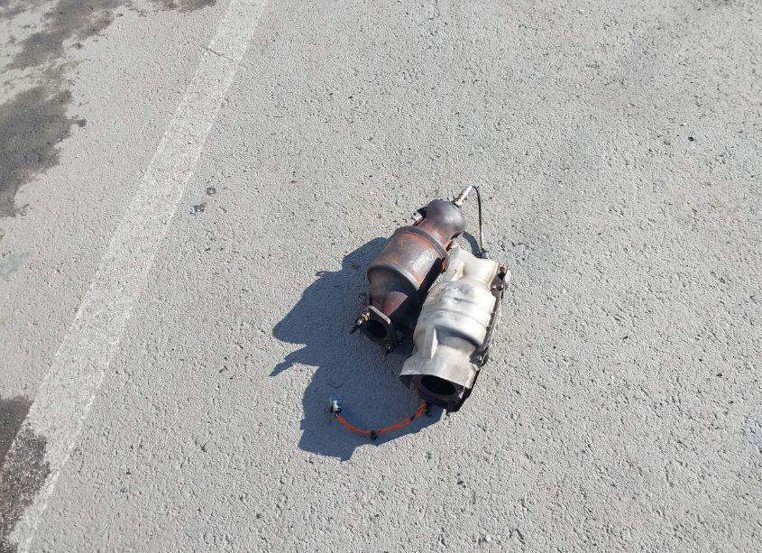 Photo 12 of 2005 Honda Pilot EX-L (VIN 2HKYF18535H504902)