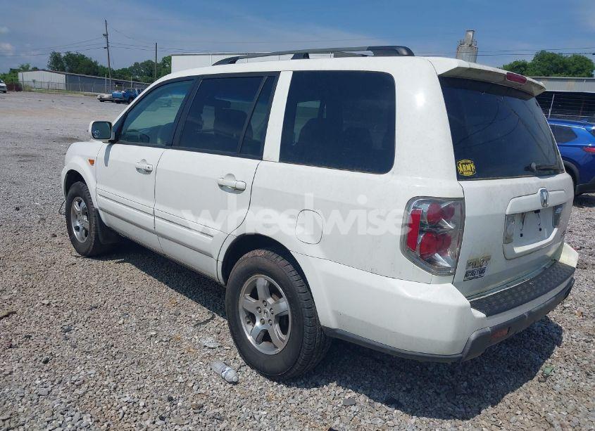 Photo 3 of 2006 Honda Pilot EX-L (VIN 2HKYF18536H538159)