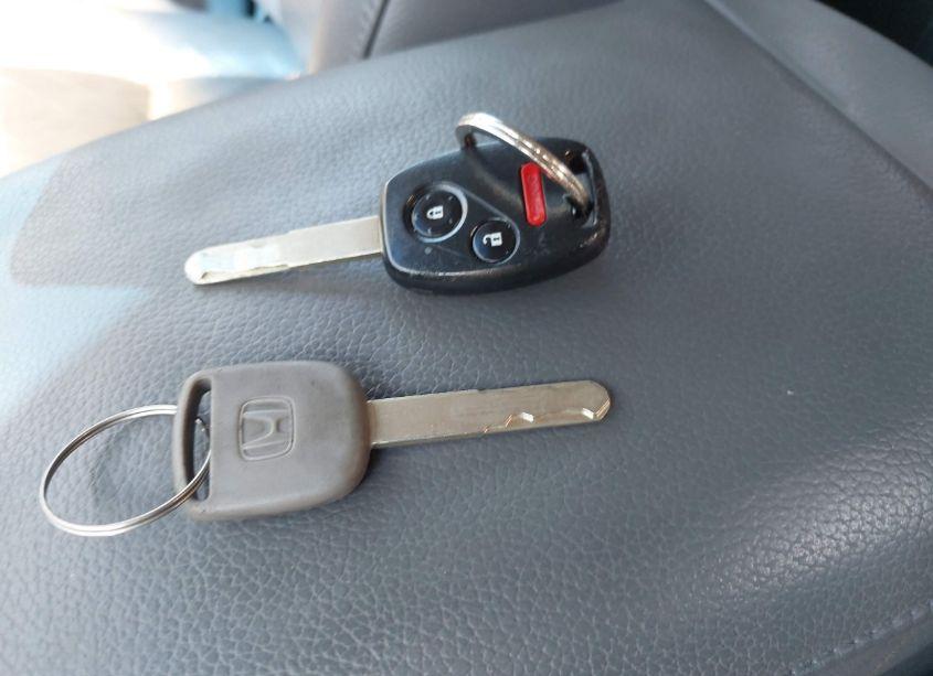 Photo 11 of 2006 Honda Pilot EX-L (VIN 2HKYF18536H552904)