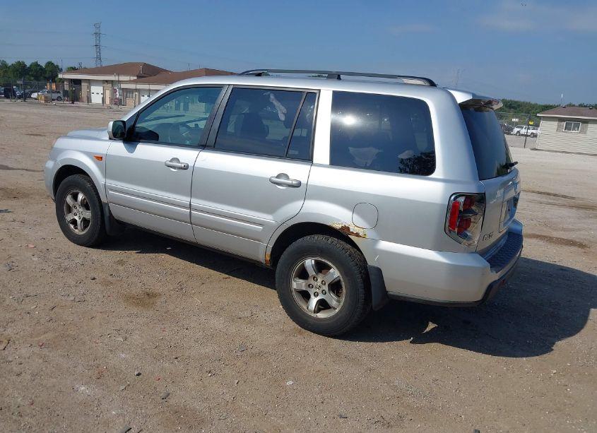 Photo 3 of 2006 Honda Pilot EX-L (VIN 2HKYF18536H552904)