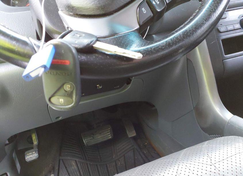 Photo 11 of 2003 Honda Pilot EX-L (VIN 2HKYF18543H511970)