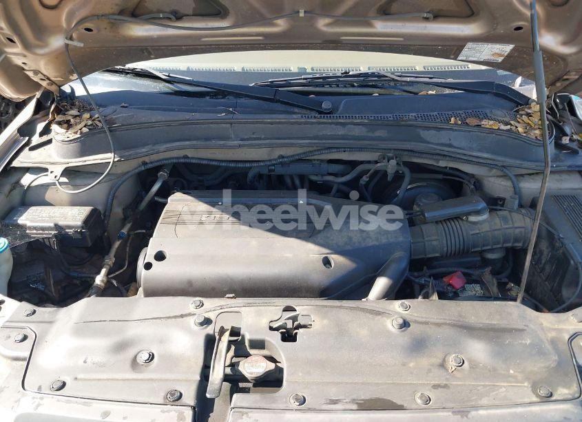 Photo 10 of 2004 Honda Pilot EX-L (VIN 2HKYF18544H592230)