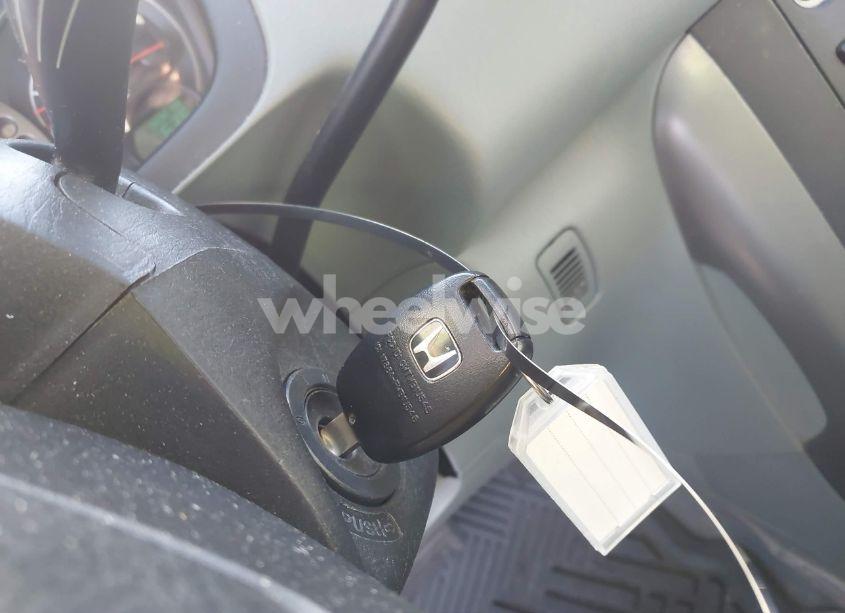 Photo 11 of 2005 Honda Pilot EX-L (VIN 2HKYF18545H544888)