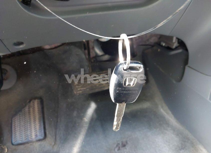 Photo 11 of 2007 Honda Pilot EX-L (VIN 2HKYF18547H532095)