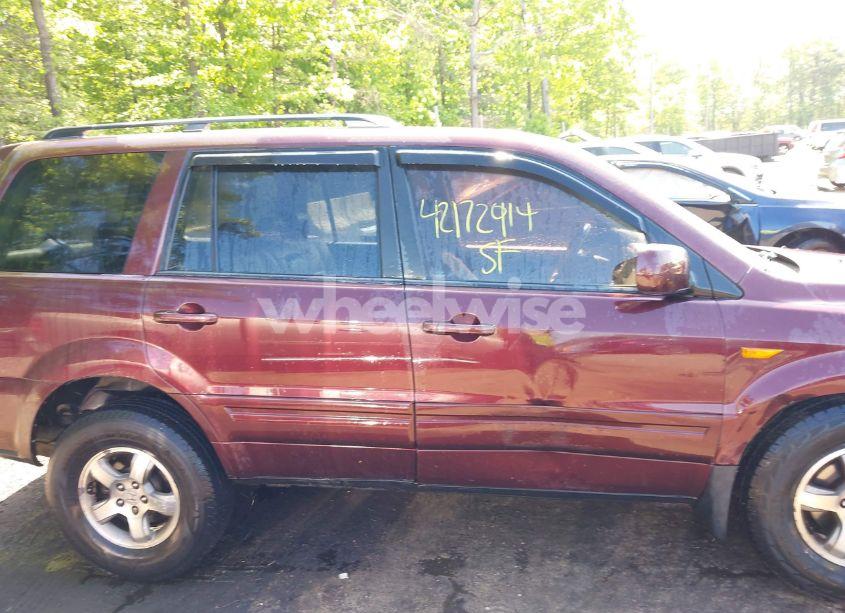 Photo 13 of 2007 Honda Pilot EX-L (VIN 2HKYF18547H532095)