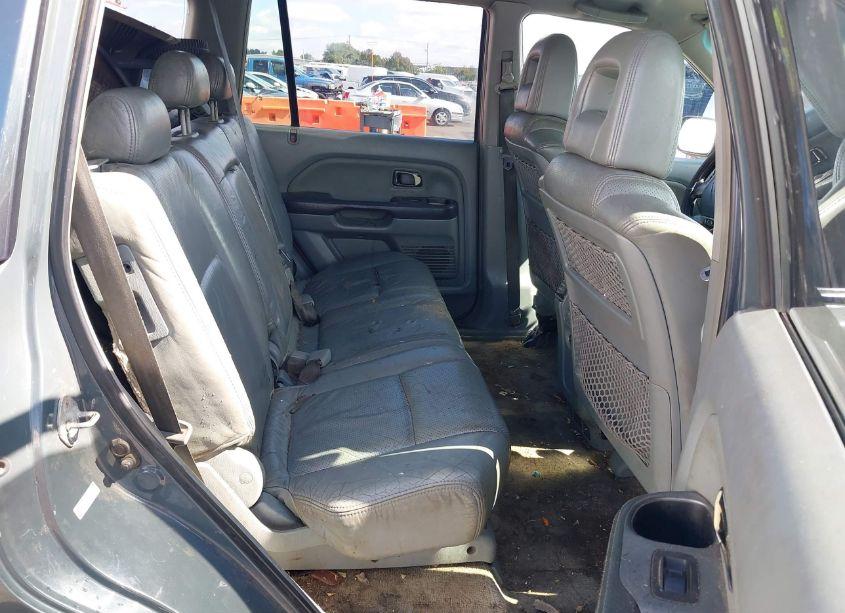 Photo 8 of 2003 Honda Pilot EX-L (VIN 2HKYF18553H523707)