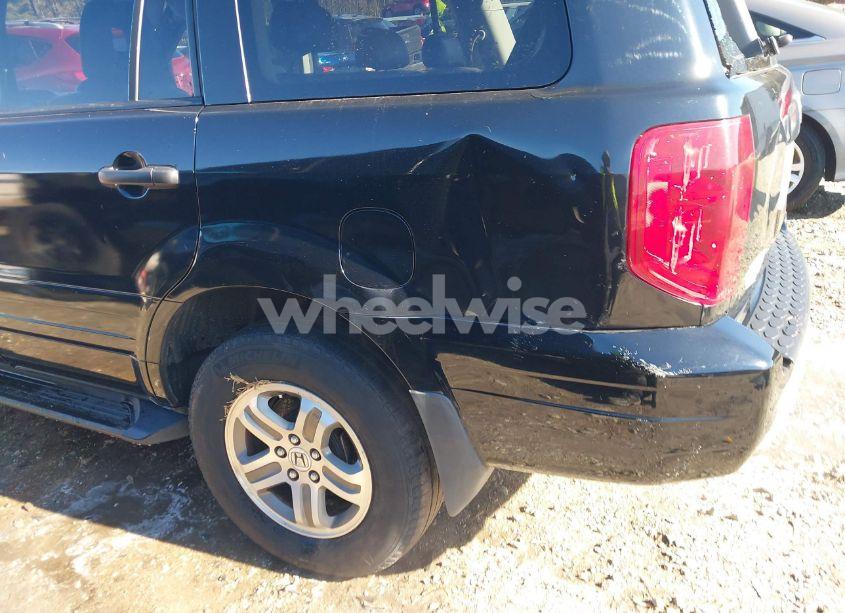 Photo 17 of 2004 Honda Pilot EX-L (VIN 2HKYF18554H536846)