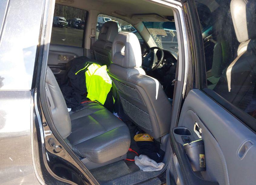 Photo 8 of 2004 Honda Pilot EX-L (VIN 2HKYF18554H540847)