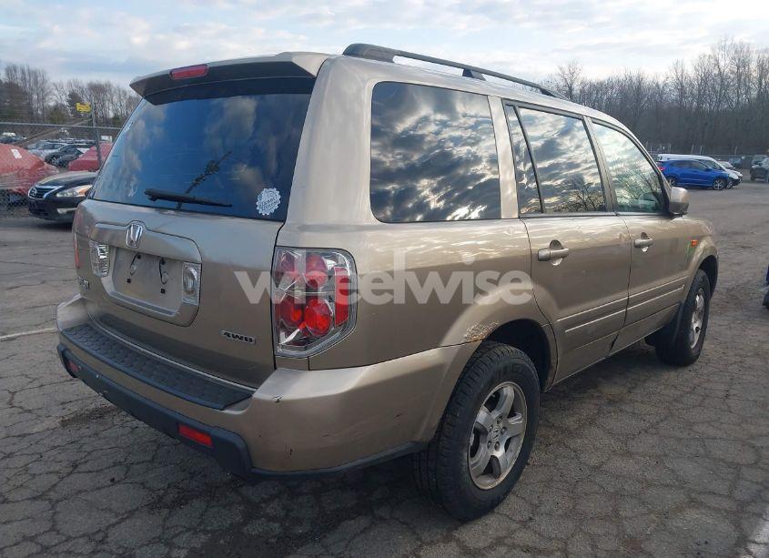 Photo 4 of 2007 Honda Pilot EX-L (VIN 2HKYF18557H508002)