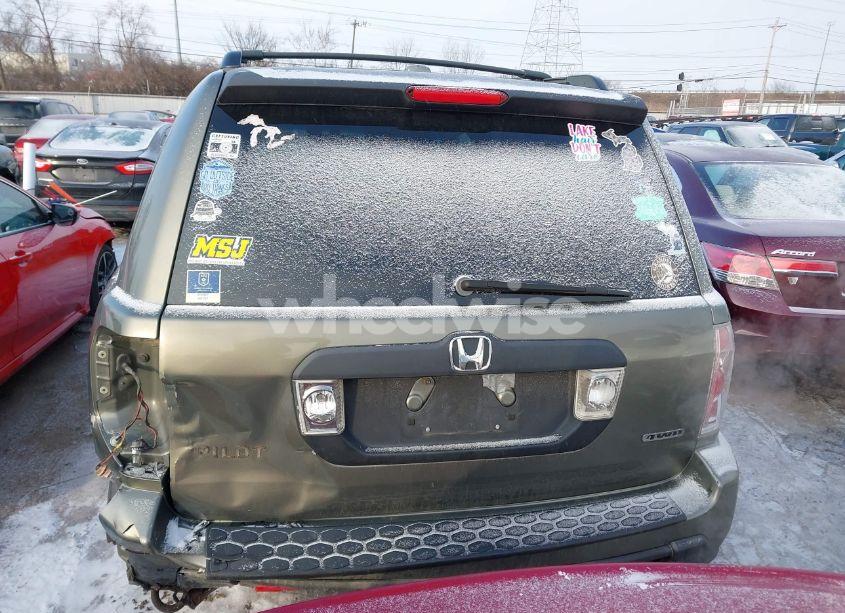 Photo 17 of 2007 Honda Pilot EX-L (VIN 2HKYF18557H521946)