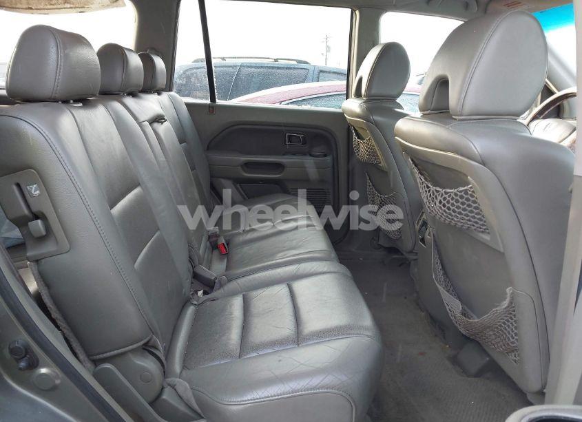 Photo 8 of 2007 Honda Pilot EX-L (VIN 2HKYF18557H521946)