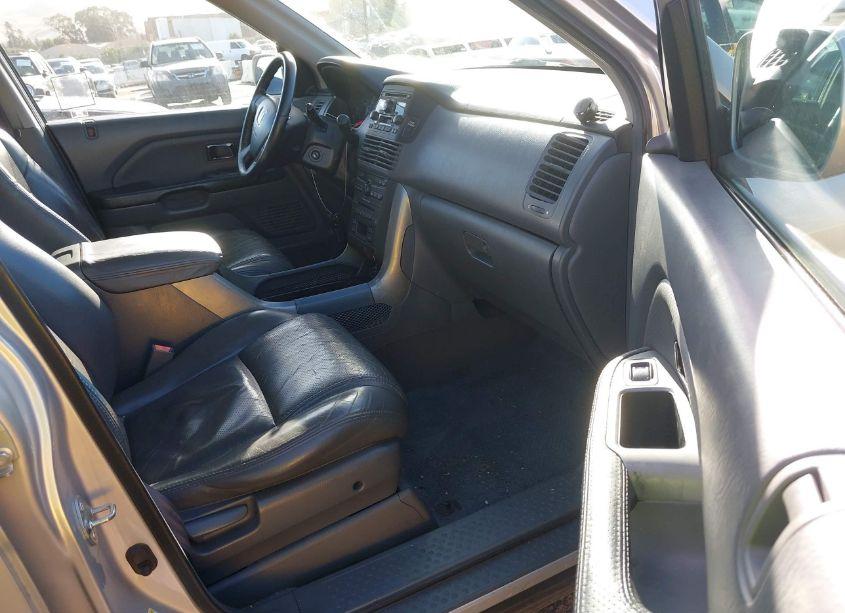 Photo 5 of 2005 Honda Pilot EX-L (VIN 2HKYF18565H535688)