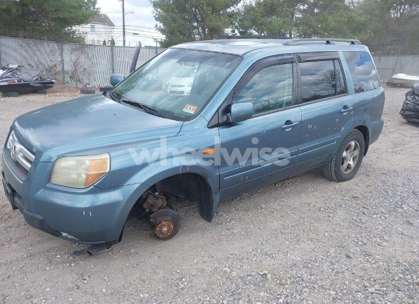 Photo 2 of 2006 Honda Pilot EX-L (VIN 2HKYF18566H517113)