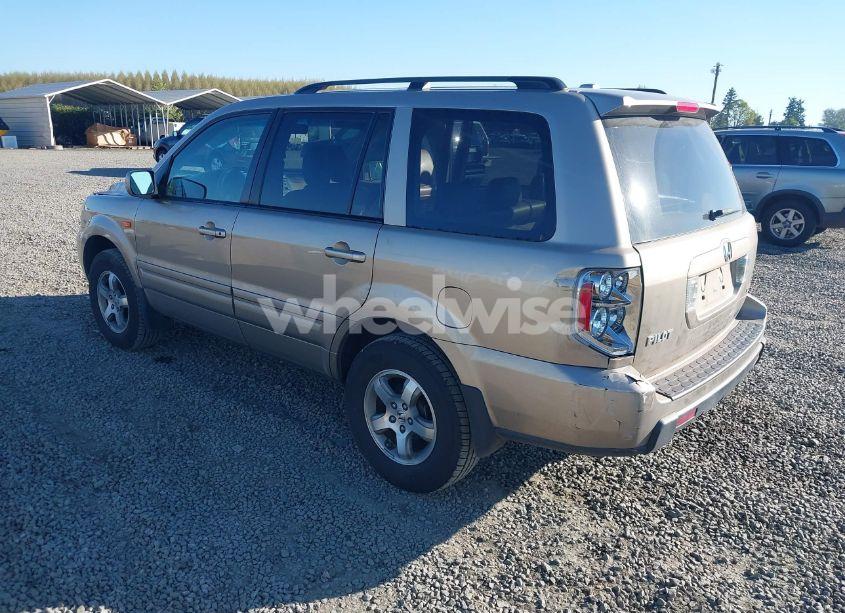 Photo 3 of 2007 Honda Pilot EX-L (VIN 2HKYF18567H503391)