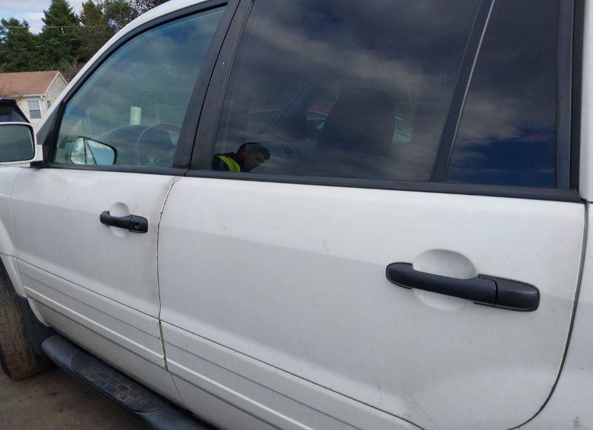 Photo 14 of 2003 Honda Pilot EX-L (VIN 2HKYF18573H523420)