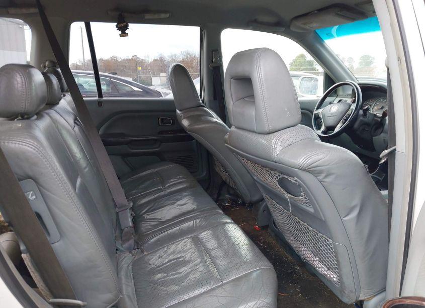 Photo 8 of 2003 Honda Pilot EX-L (VIN 2HKYF18573H523420)